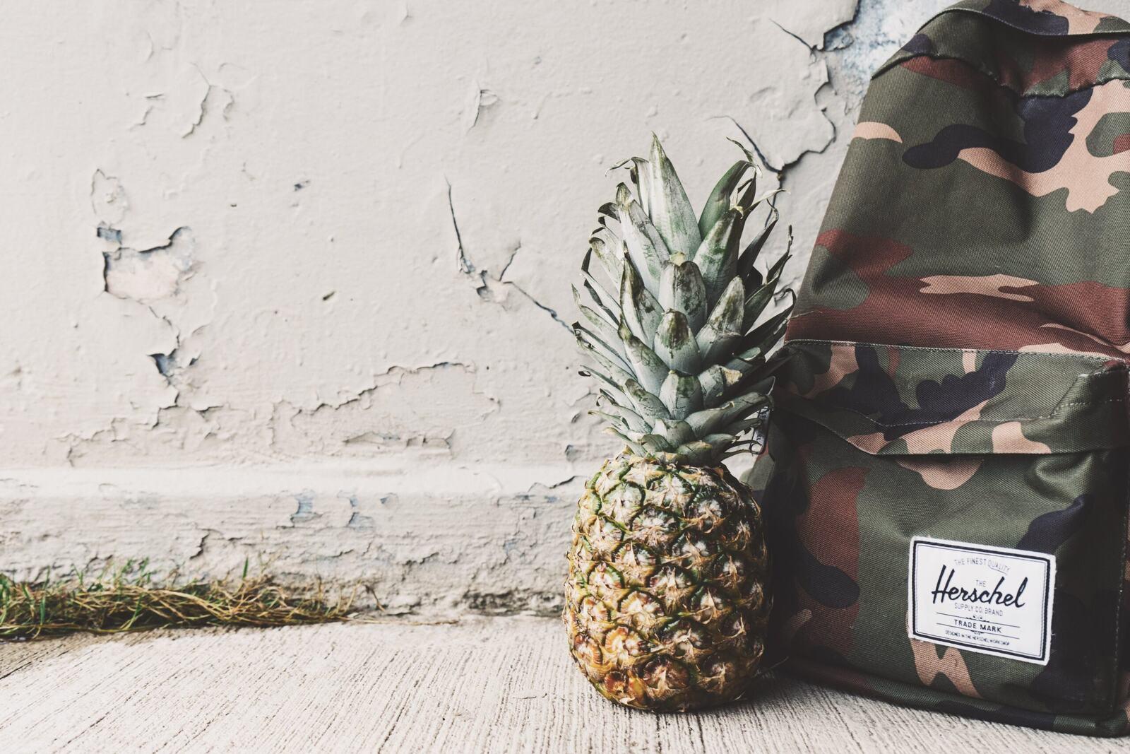 How to Pack for Spring Break in a Backpack