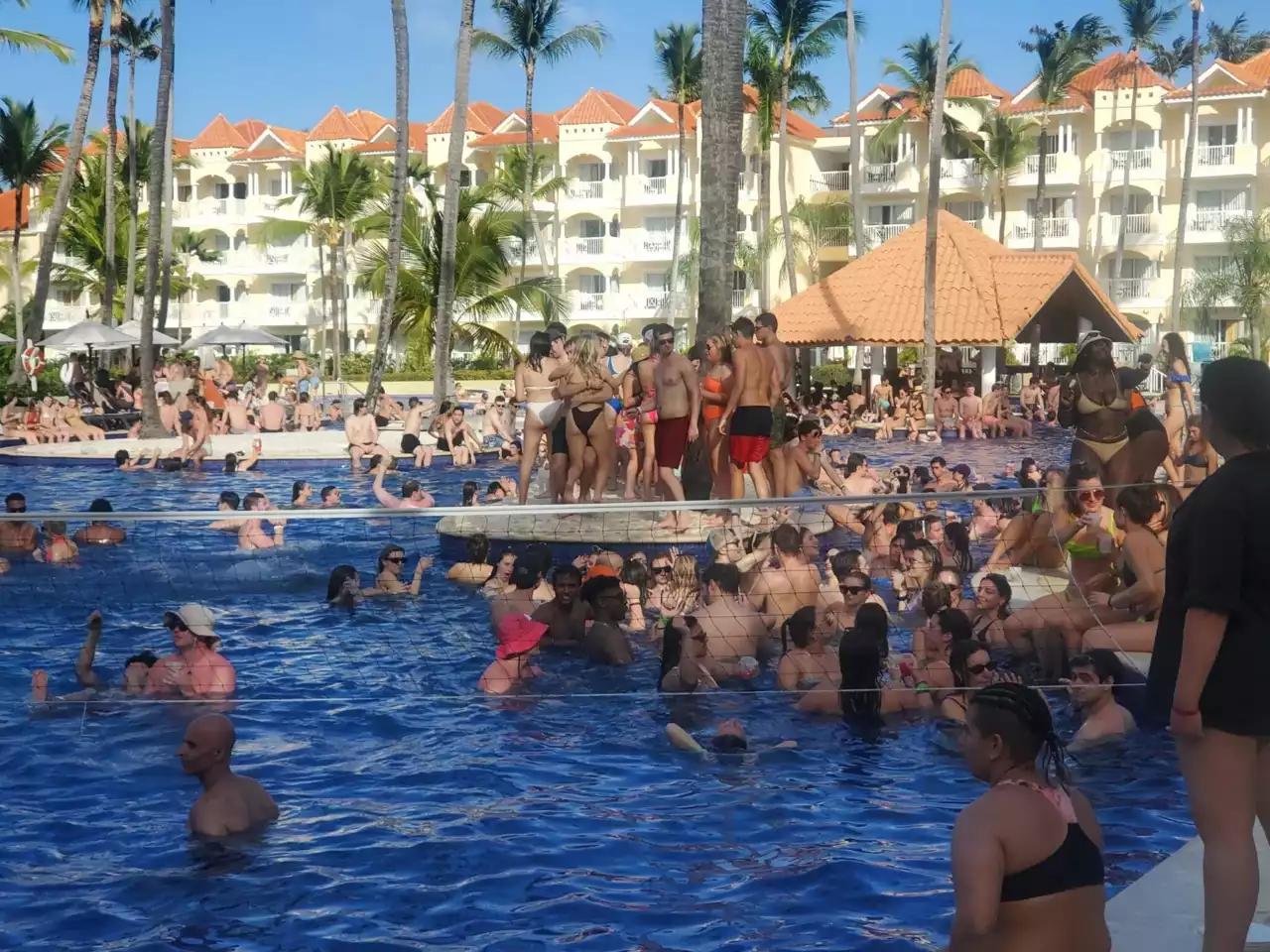 What Weeks Are Spring Break 2027? (601 Colleges)