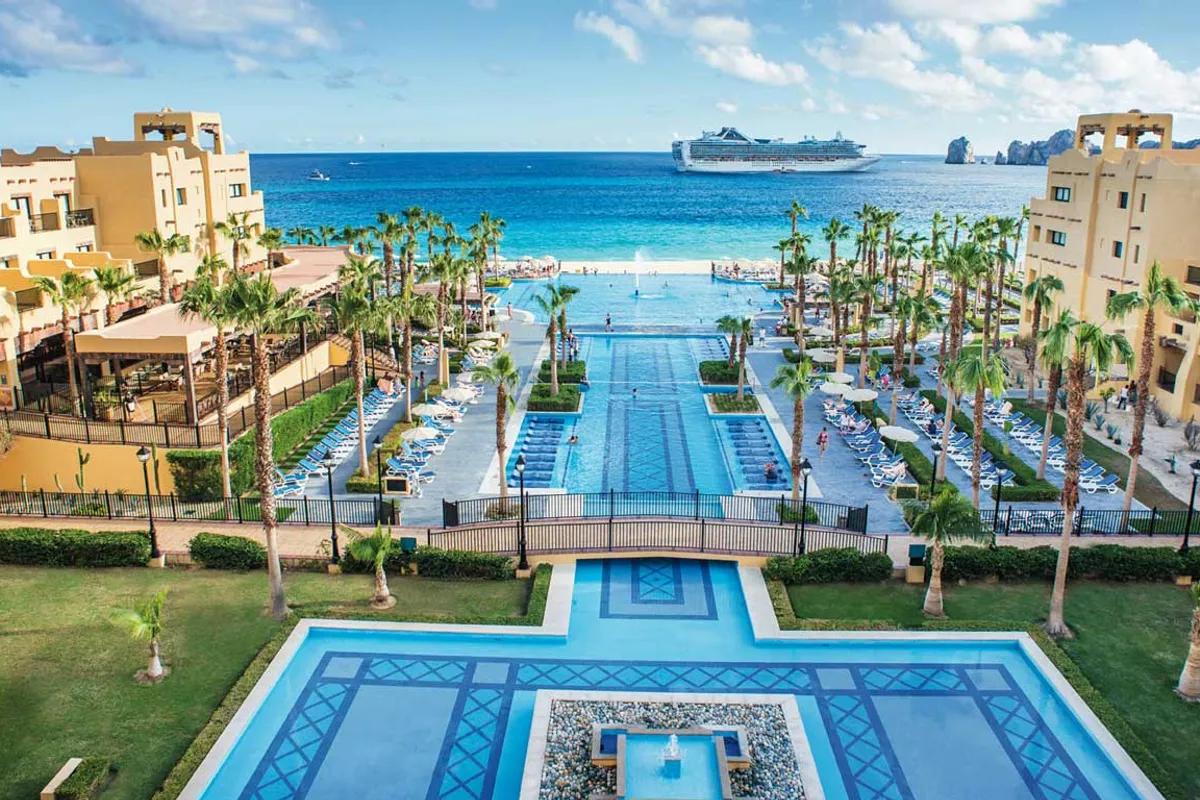 Riu Santa Fe — CABO spring break resort