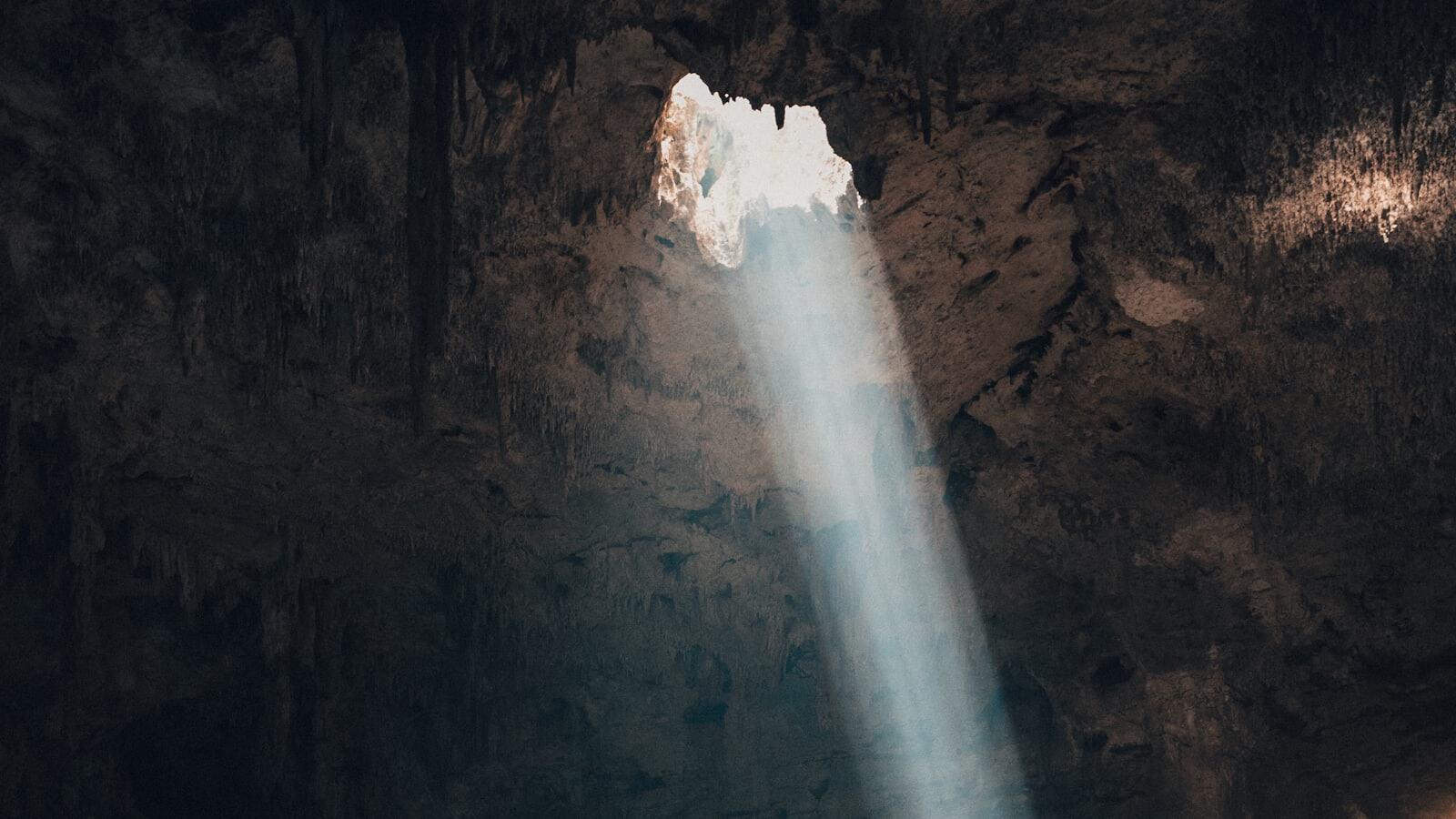 Top 5 Places for Cenotes Diving