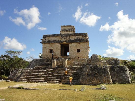 Dzibilchaltun, Uaymintun Ruins and Progreso Tour | Merida Mexico