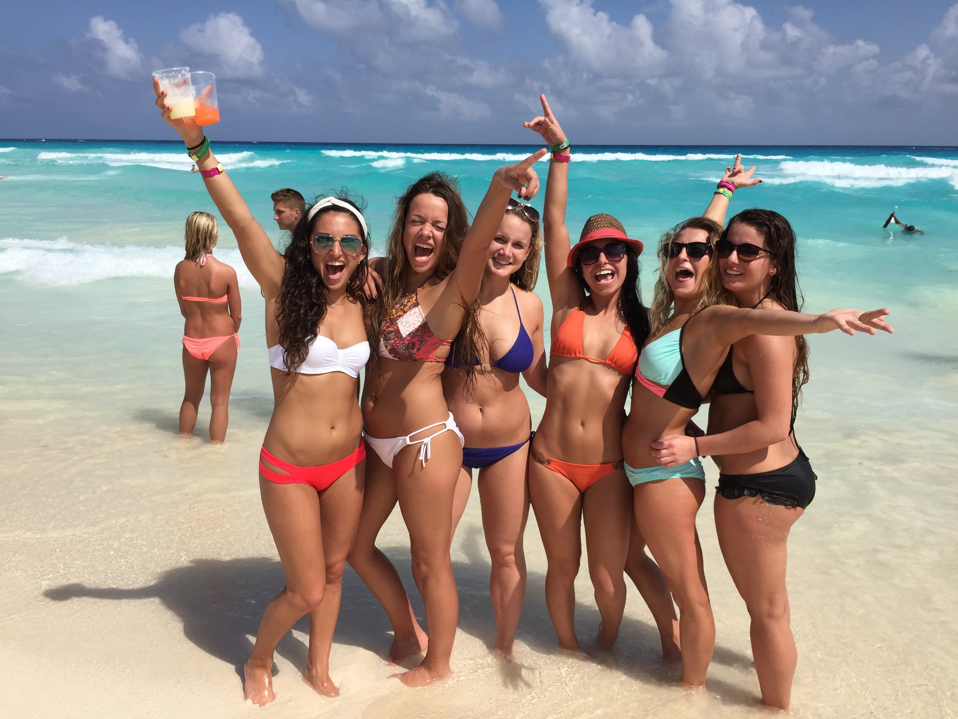 Spring Break Nude Beach Girls Topless